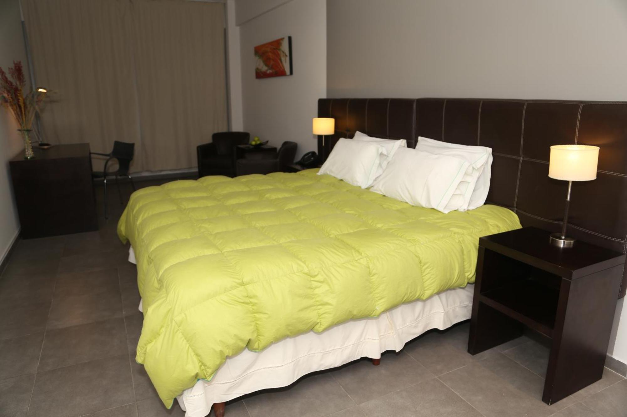 Hotel Neu 354 เนวเก็น ภายนอก รูปภาพ