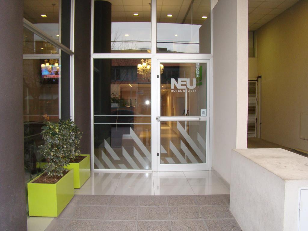 Hotel Neu 354 เนวเก็น ภายนอก รูปภาพ