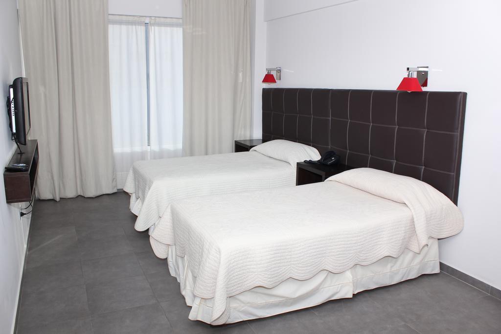 Hotel Neu 354 เนวเก็น ภายนอก รูปภาพ