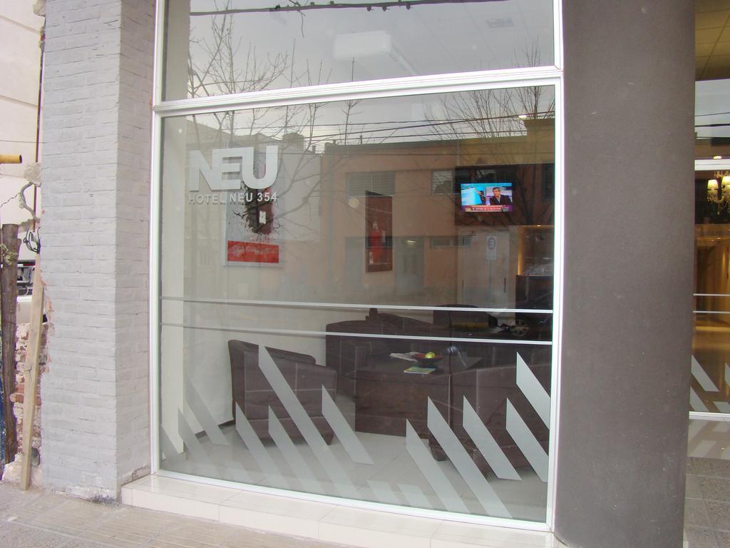 Hotel Neu 354 เนวเก็น ภายนอก รูปภาพ