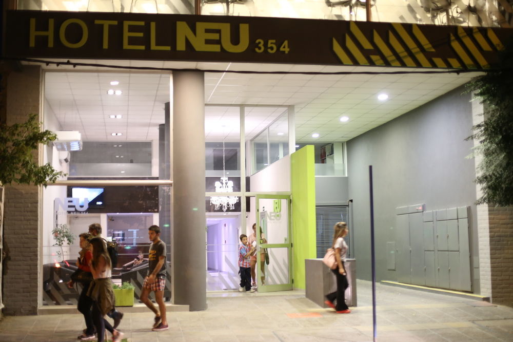 Hotel Neu 354 เนวเก็น ภายนอก รูปภาพ