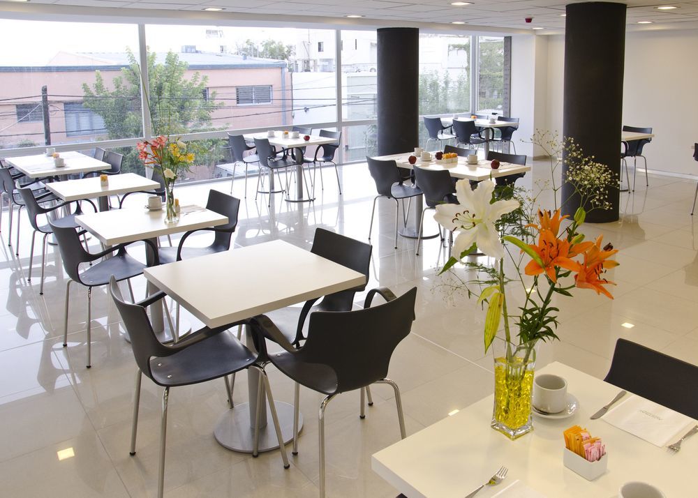 Hotel Neu 354 เนวเก็น ภายนอก รูปภาพ